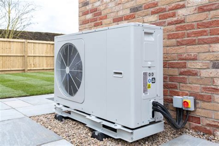 Are heat pumps and condensing units the same?