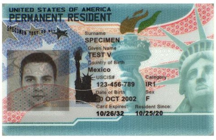 Are US citizens considered permanent residents?
